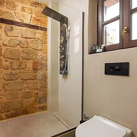 Hotel Ancient Knights Luxury 3*