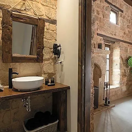 Ancient Knights Luxury Hotel