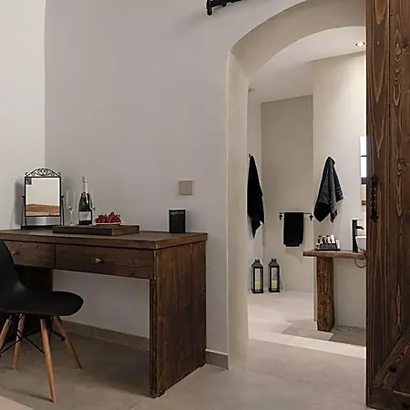 Ancient Knights Luxury Hotel